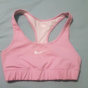 Nike pro sports bra